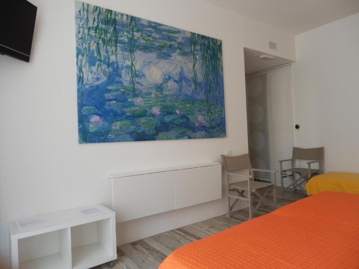 Bb Sharingloft Sirmione Bed & Breakfast Екстериор снимка